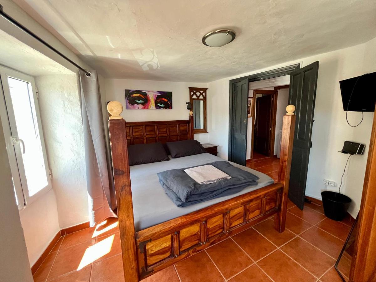 Spanish Town House Alora Bagian luar foto