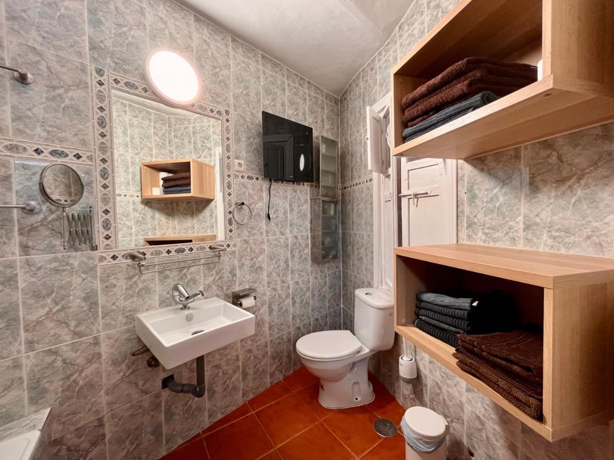 Spanish Town House Alora Bagian luar foto